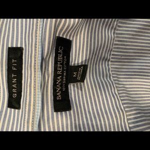Banana Republic Men’s Dress Shirt Size Medium